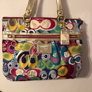 Coach Poppy Pop C Glam Tote Bag- like new!
